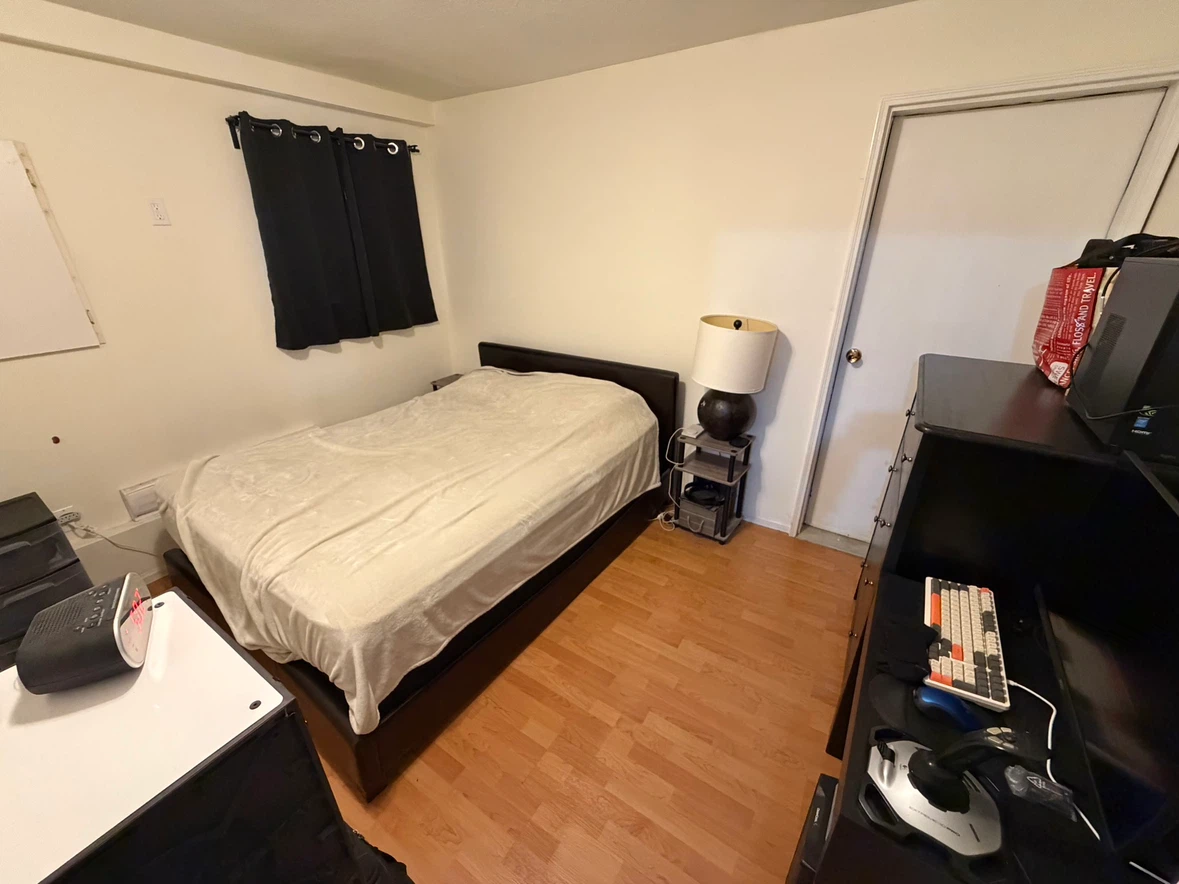 ground level 2BR private suite with parking spot