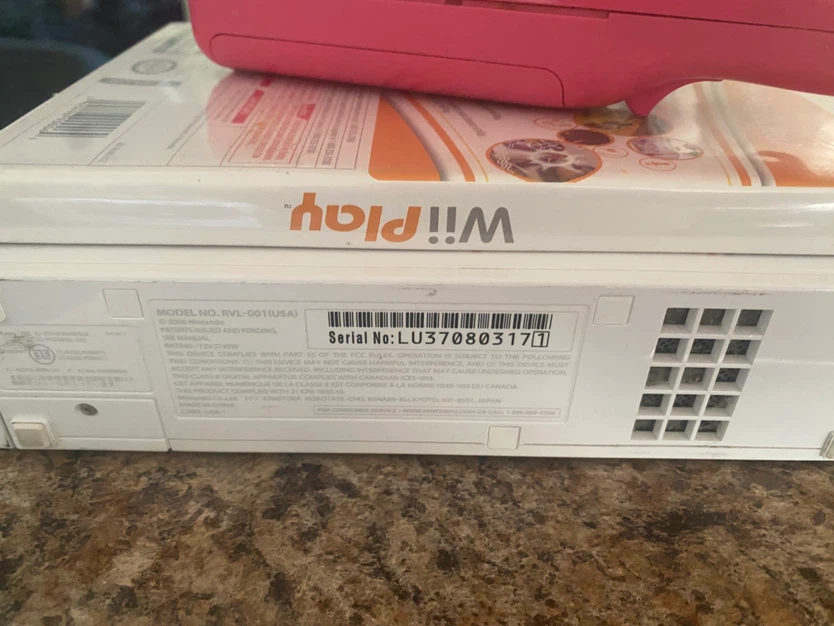 Nintendo Wii Play Game with Pink Wii Remote(no usb/cord) - photo 3