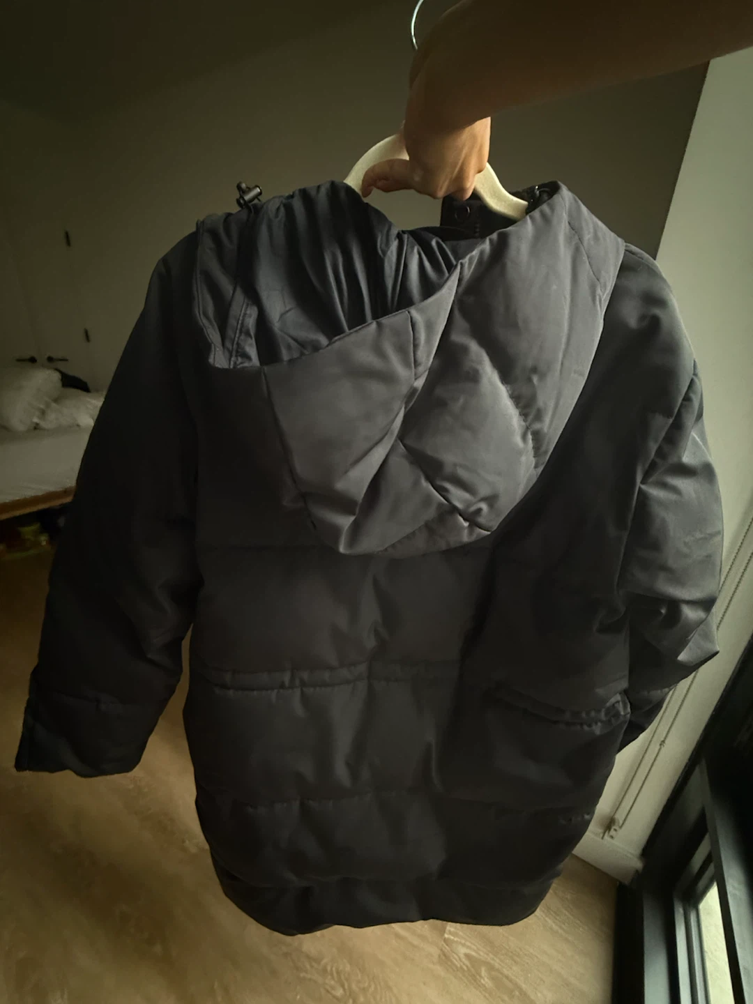 Everlane Renew Long Parka in Black Size S - photo 2
