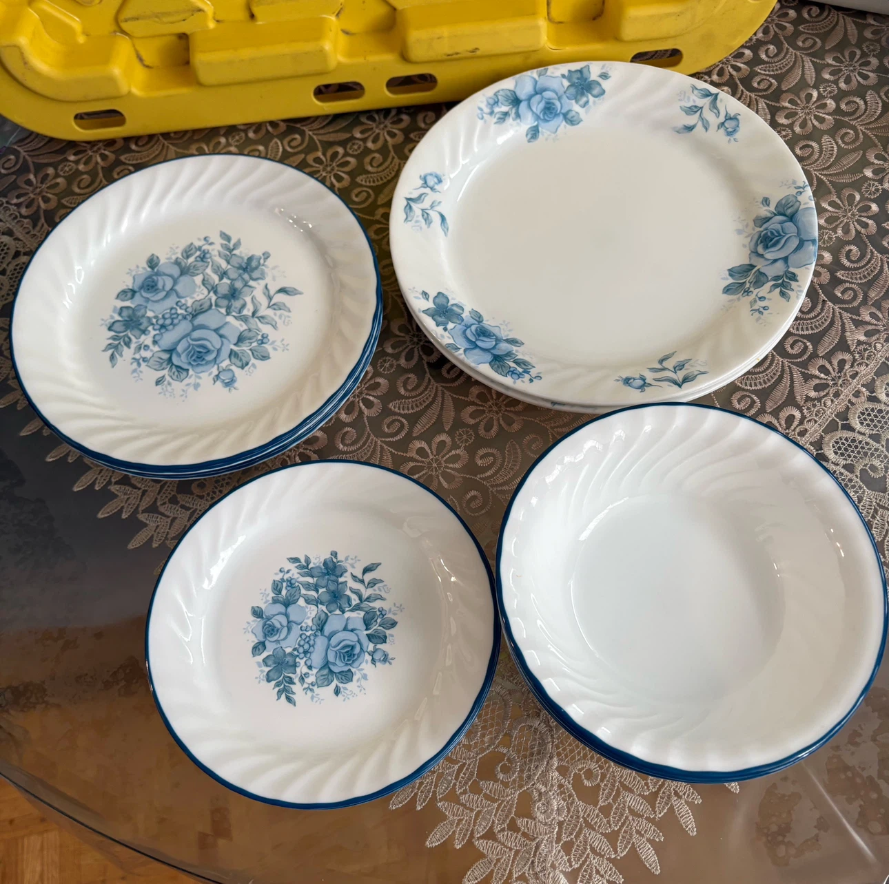Corelle Blue Floral Dinnerware Set of 4 - photo 5