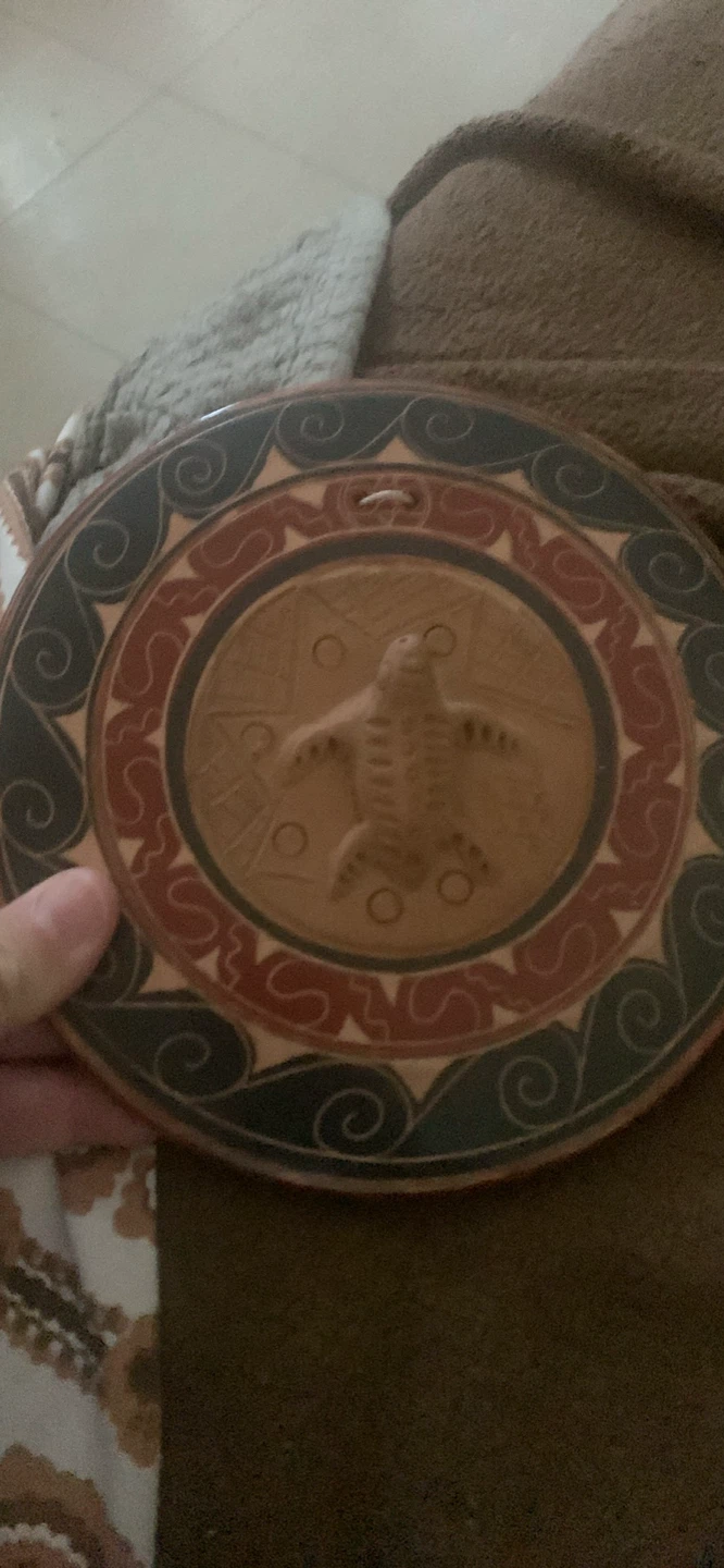 Plentilla Bicho Med Decorative Plate