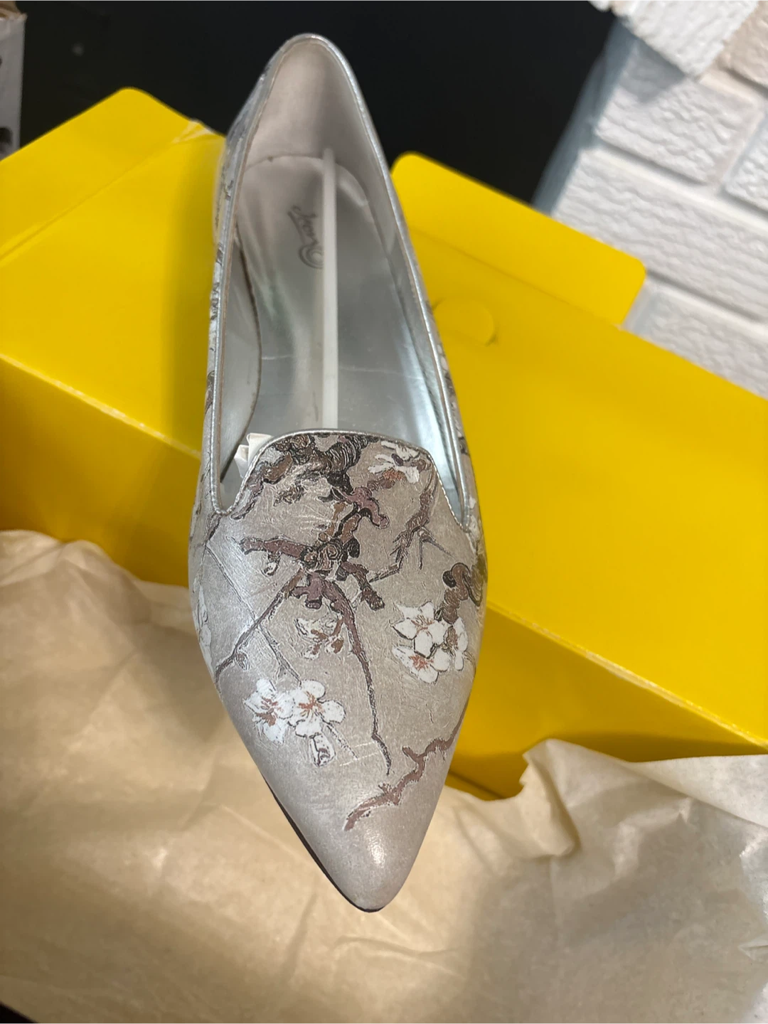Vincent Van Gogh Almond Blossom Flats - photo 2