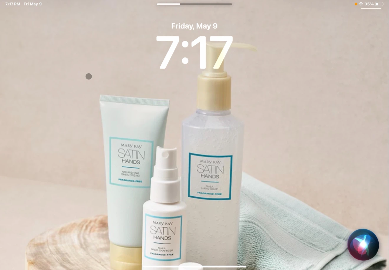 Mary Kay Satin Hands Set