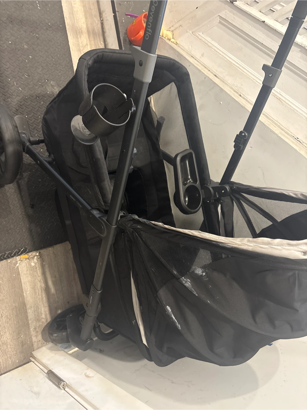 Evenflo Stroller wagon - photo 5