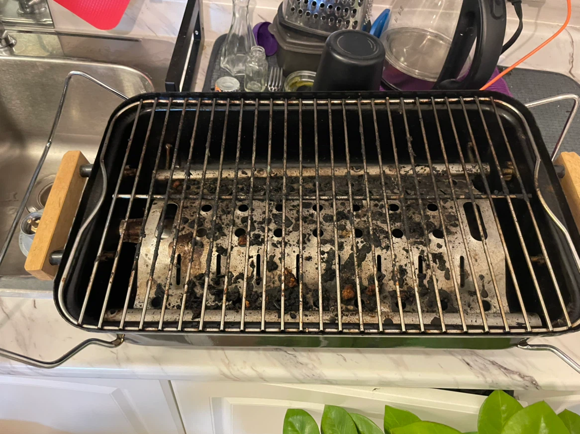 Black Portable BBQ Grill - photo 5