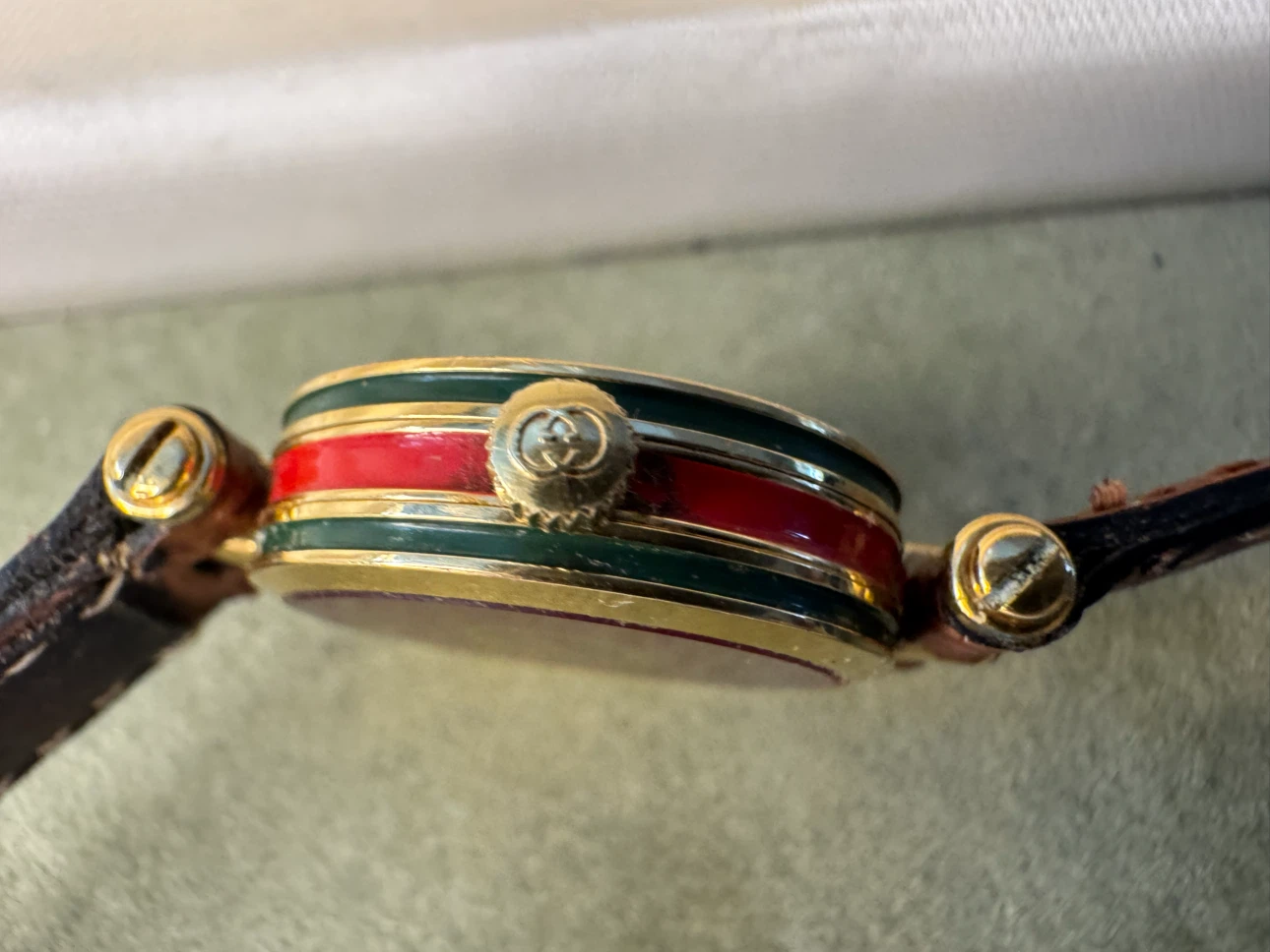 Gucci Ladies Watch 2000L - photo 4