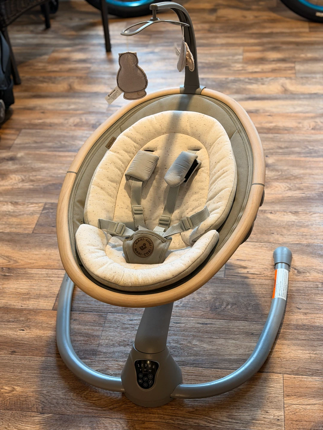 Maxi-Cosi Cassia Smart baby swing