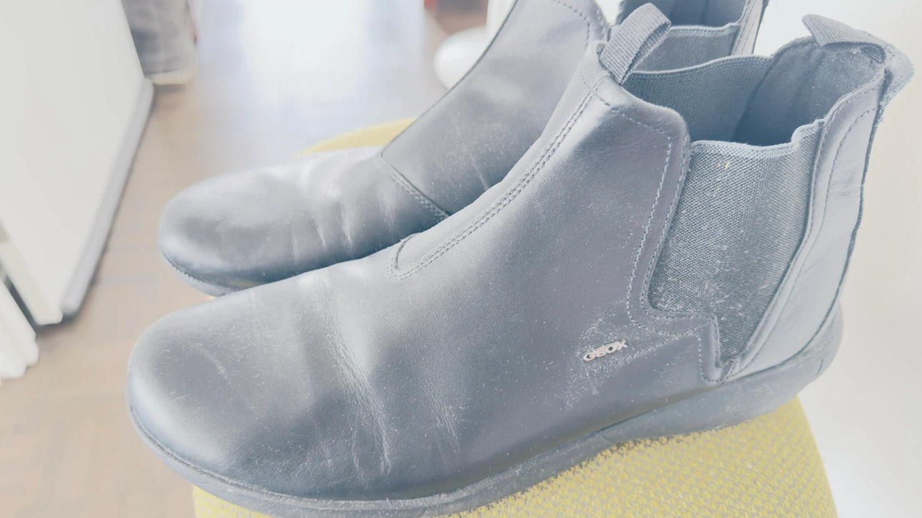 GEOX Black Leather Chelsea Boots - photo 2
