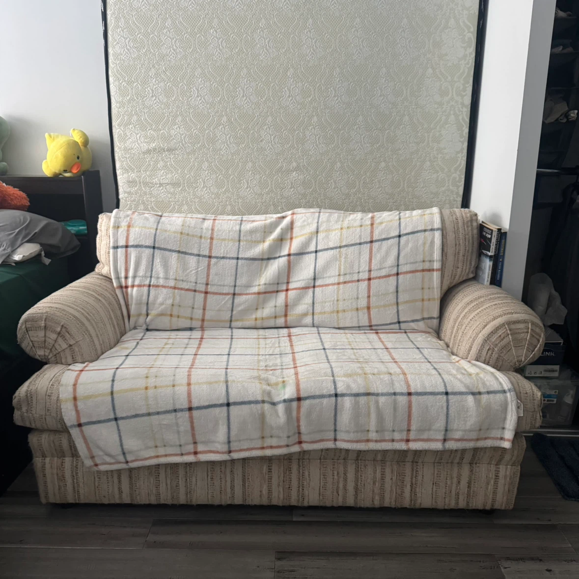 2 seater couch