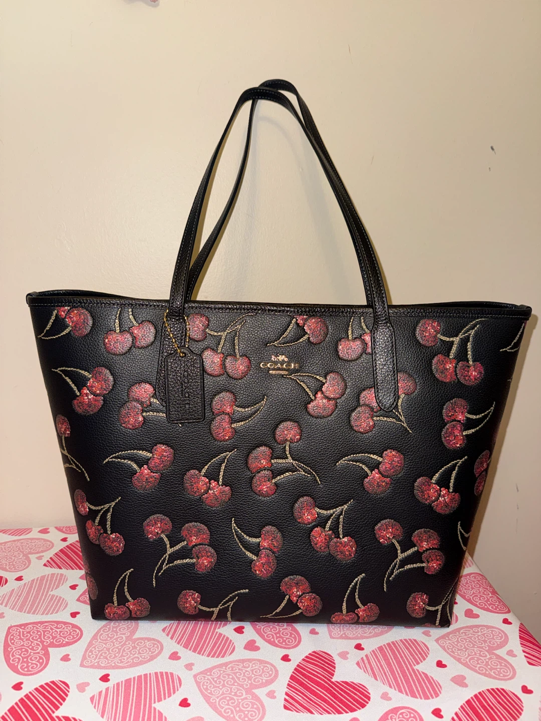 NEW COACH CHERRY CITY TOTE BAG