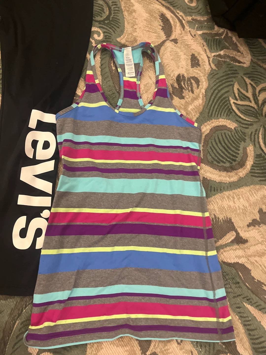 Ivivva Girls Athletic Tank Top and Levi's Leggings Set - photo 3