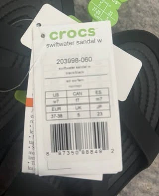 Crocs flip flops (New) (Size 7) - photo 2