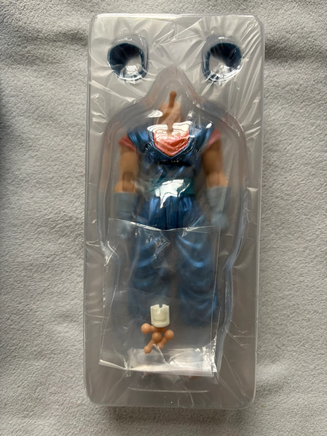 New YGMW Vegito Super Saiyan Blue 09A - photo 3
