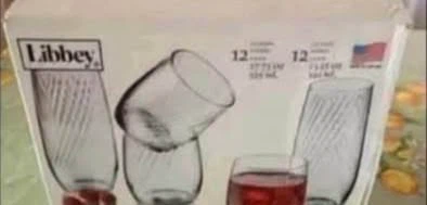 24 housewarming glasses (New) (Free)