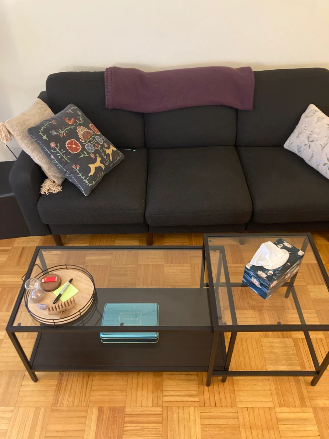 IKEA VITTSJÖ nesting coffee table