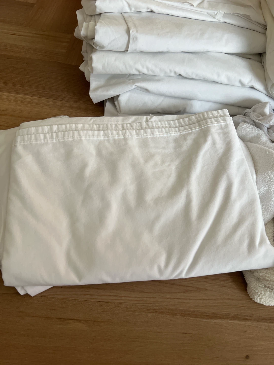 White massage Linens Bundle - photo 2