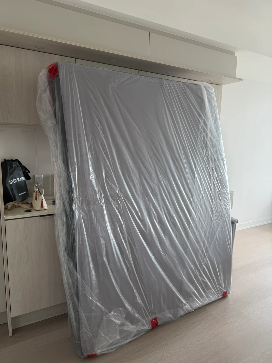Queen Size Mattress - photo 3