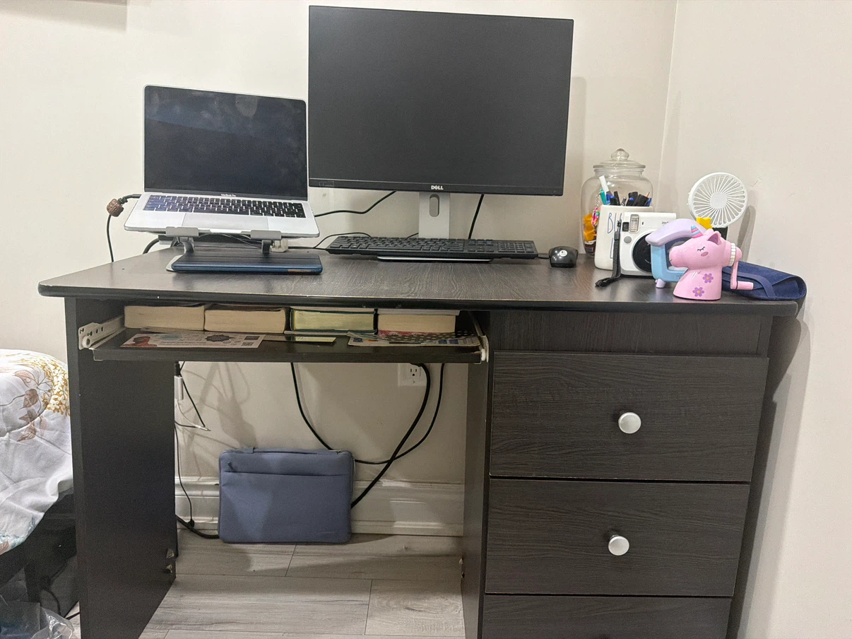Study Table – $30-Used - photo 3