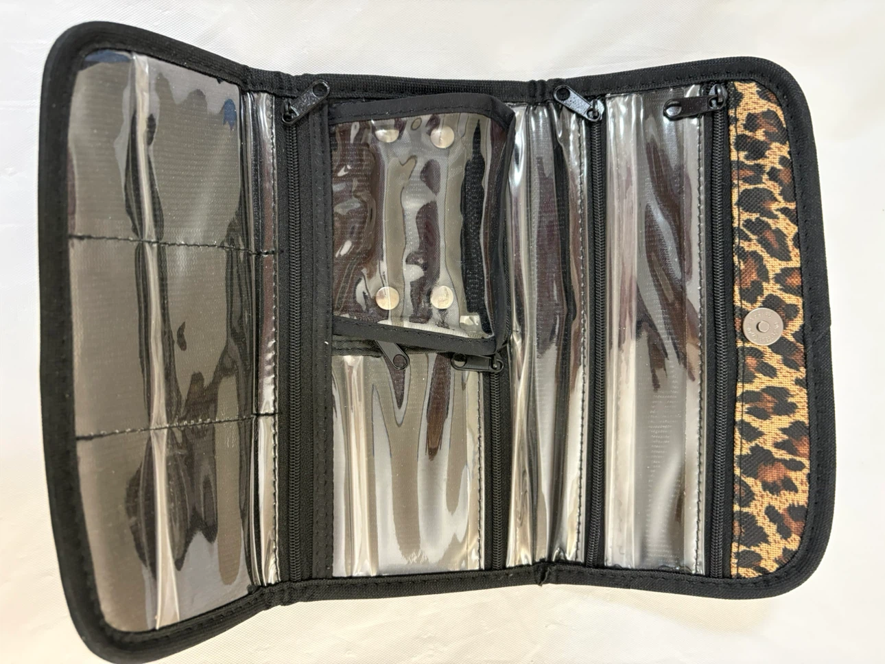 Pilzern Makeup Bag Organizer - photo 2