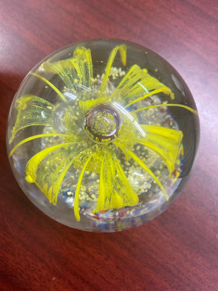 Glass Paperweight with Yellow Flower Design - photo 2