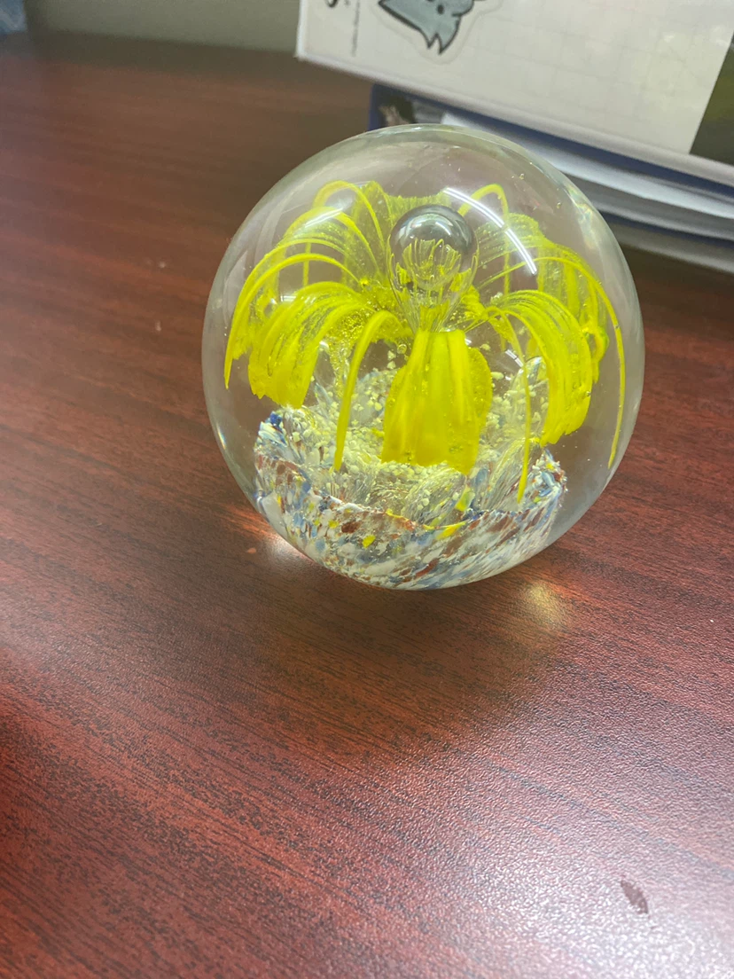 Glass Paperweight with Yellow Flower Design - photo 3