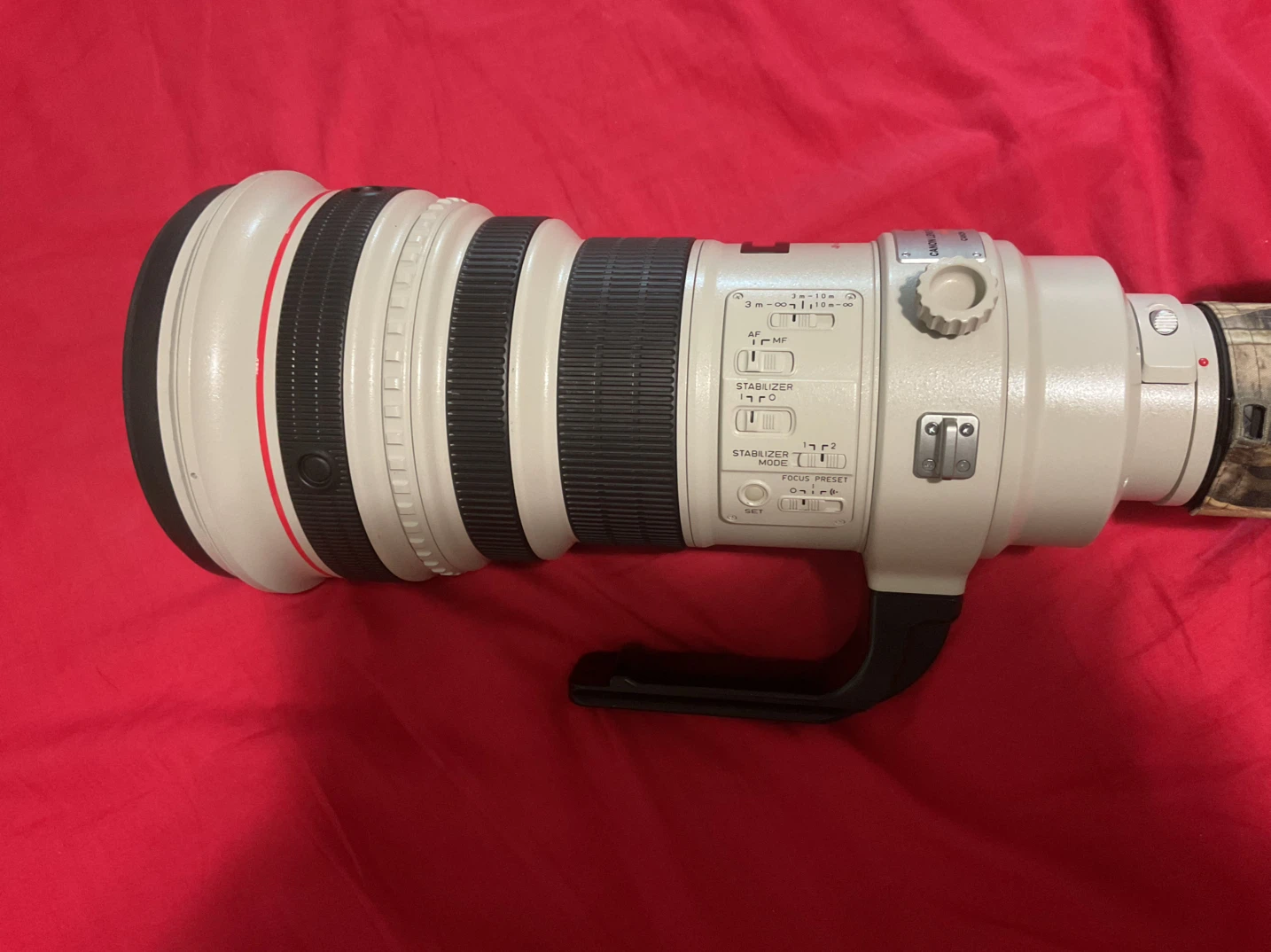 Canon EF 400mm f/2.8 L IS USM Lens