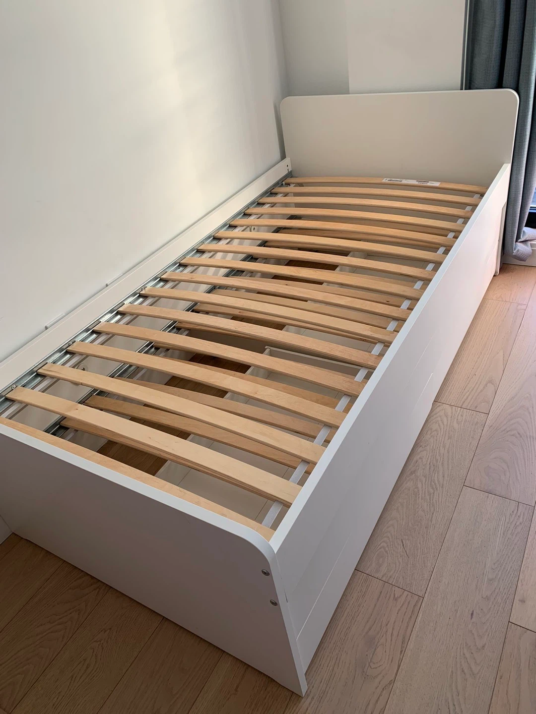 IKEA Twin pull out bed with drawers - photo 2