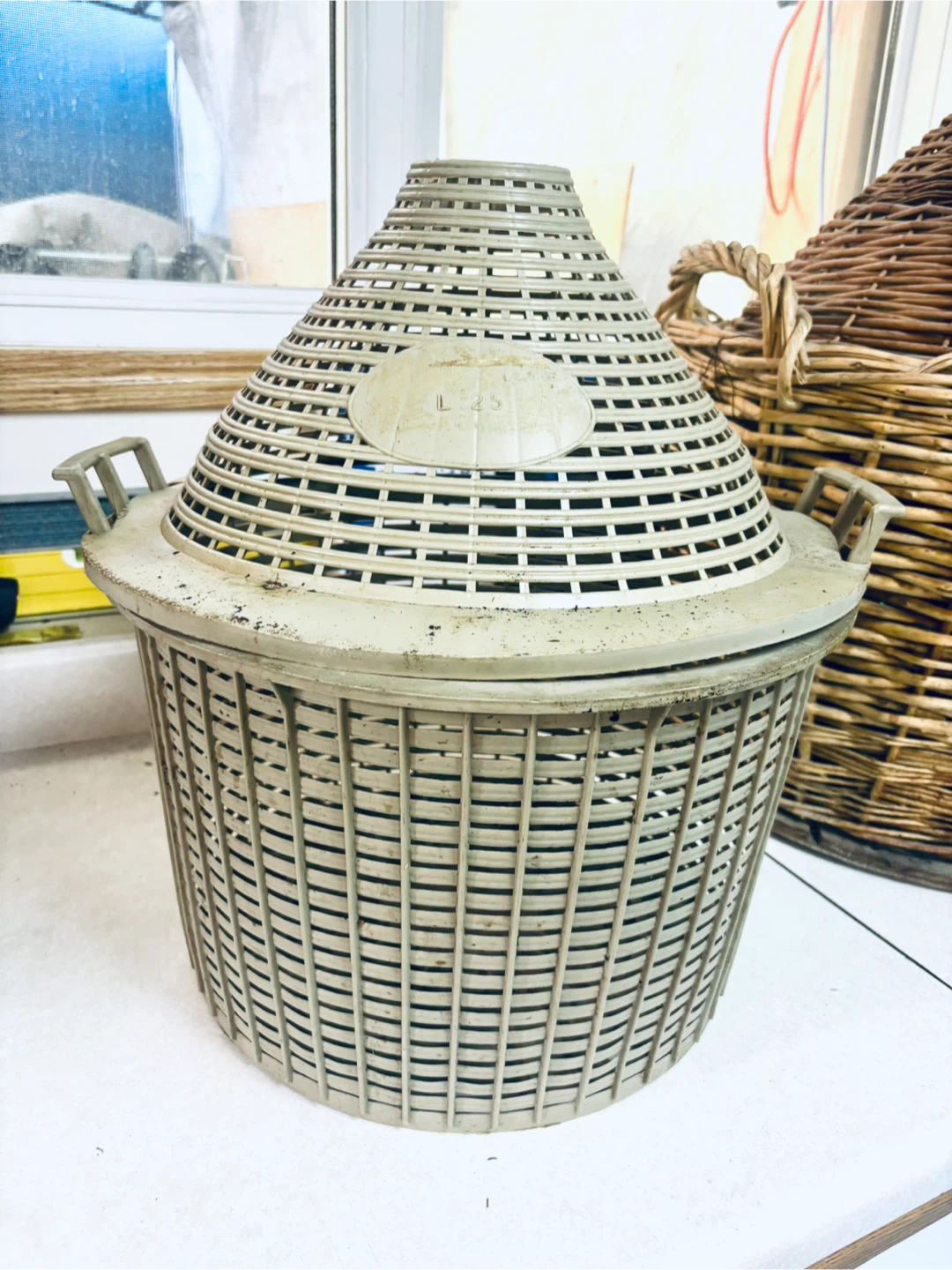Demijohn Protective Plastic Crate 25L