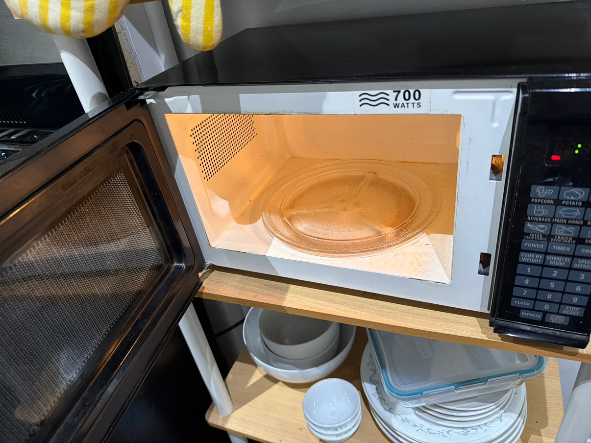 Sunbeam Black Microwave - photo 3