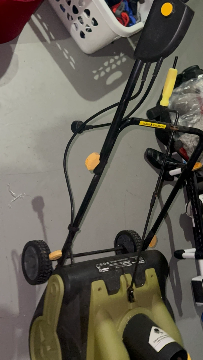 Sun Joe Snow Thrower 18"