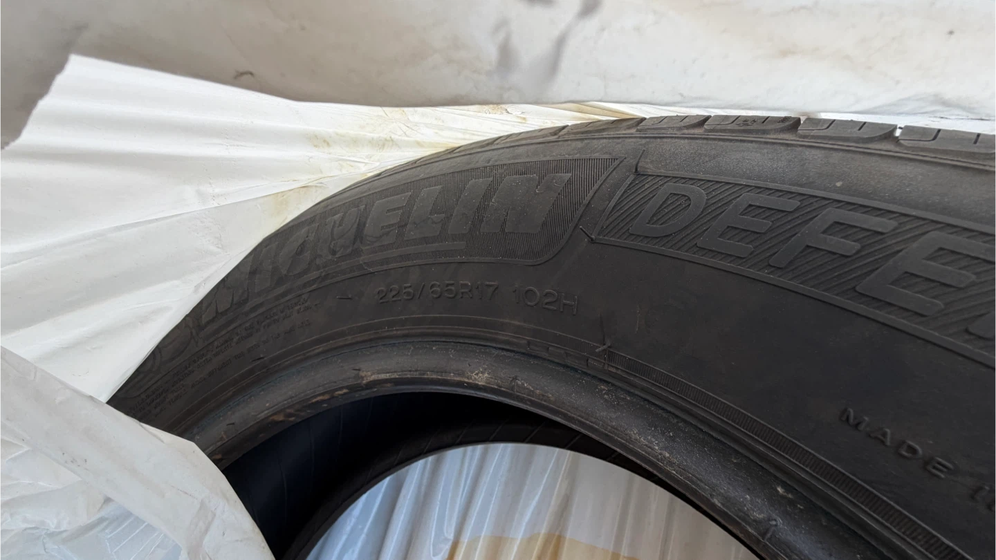 Michelin Defender M/S - 225/65R17 set - photo 2