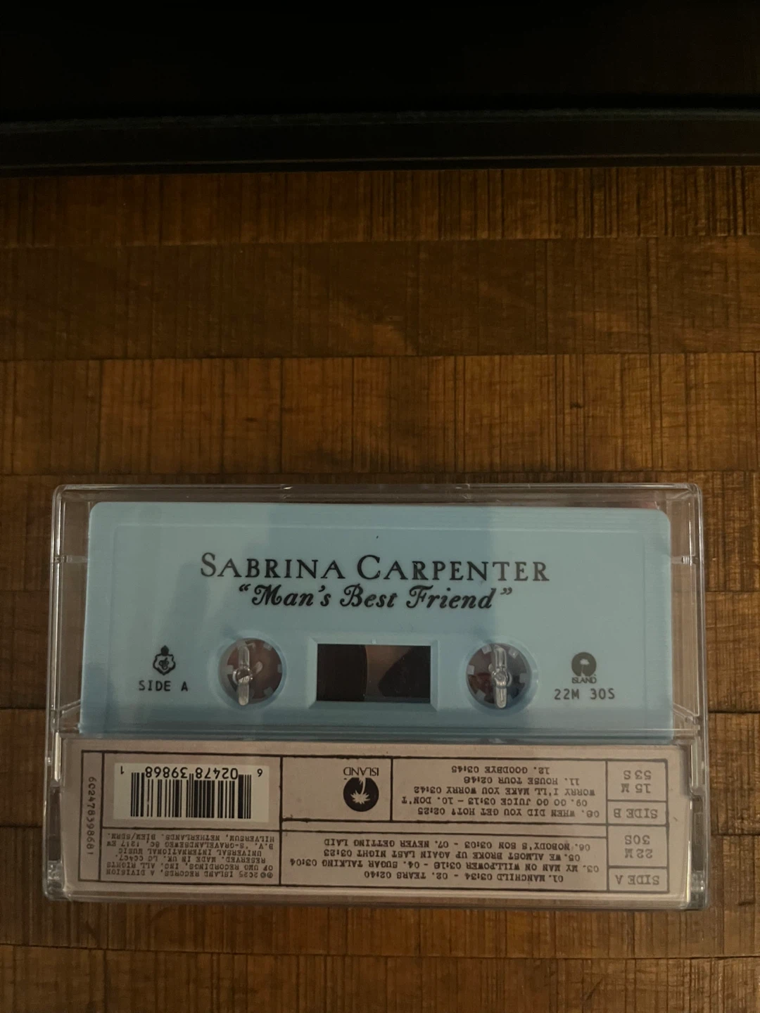 Sabrina carpenter blue cassette (MAN’s best friend) - photo 3