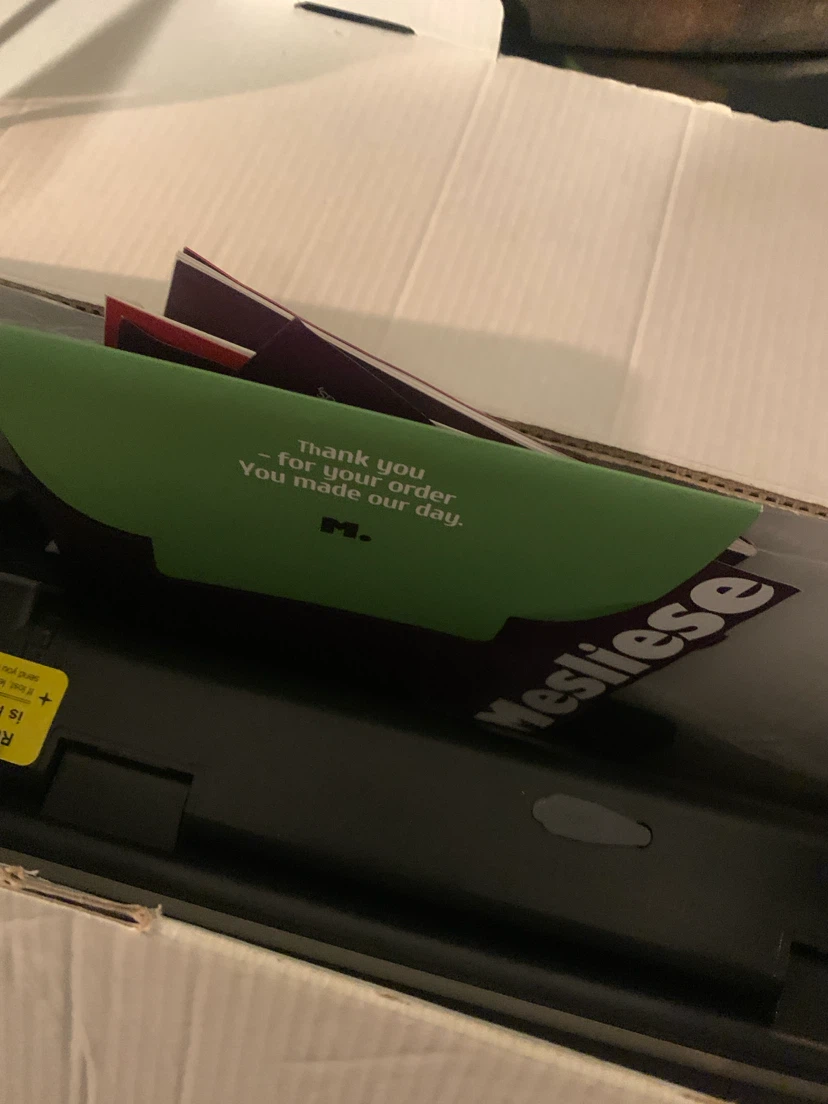 Mesliese Vaccum sealer (Brand New) never used - photo 4