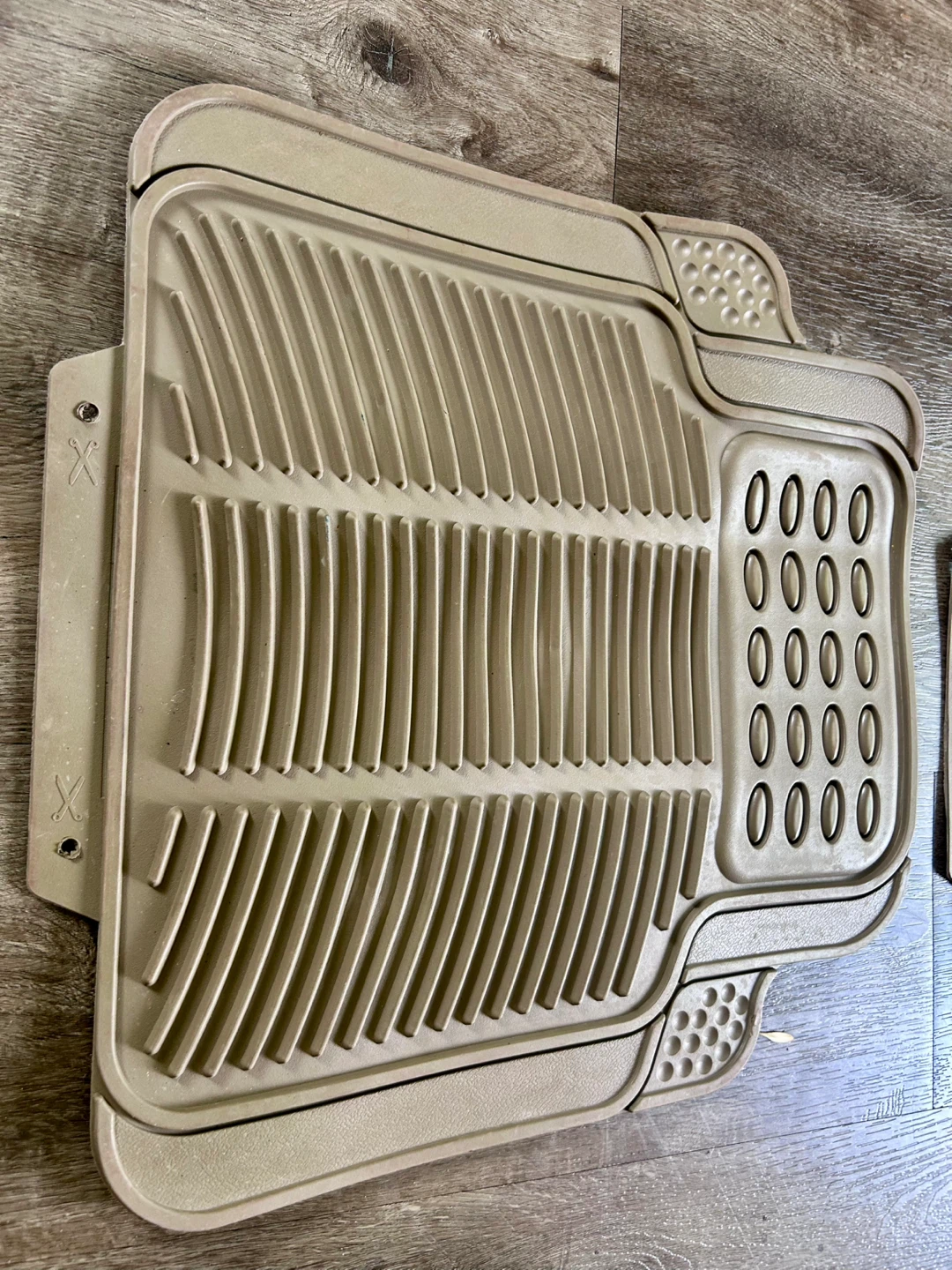 Universal car floor mats - photo 3