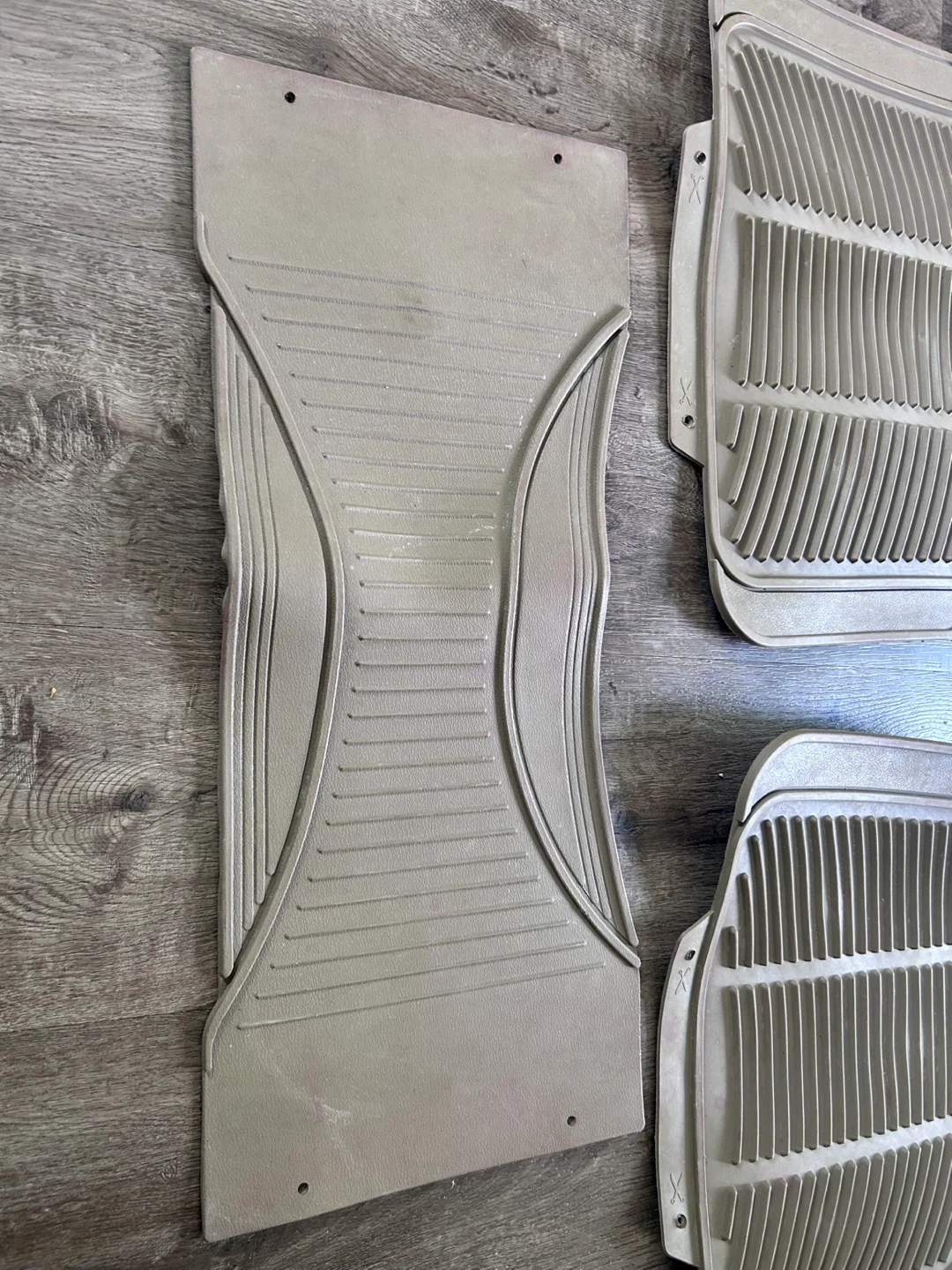 Universal car floor mats - photo 4
