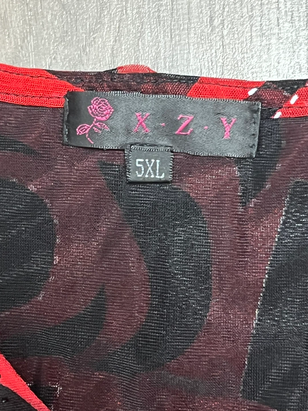 X-Z-Y Red and Black Abstract Print Blouse - 5XL - photo 4