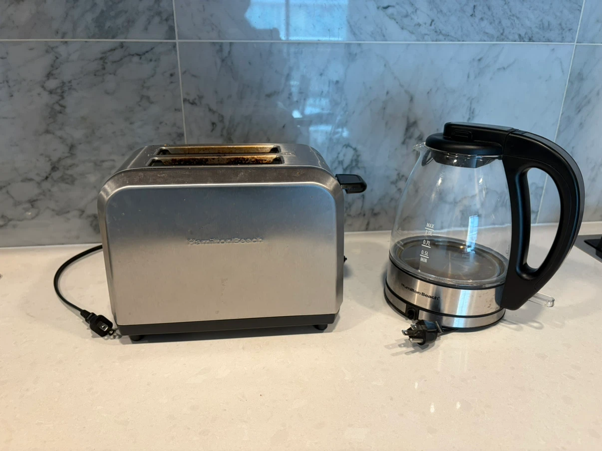 Hamilton Beach Glass Electric Kettle & Toaster - photo 2