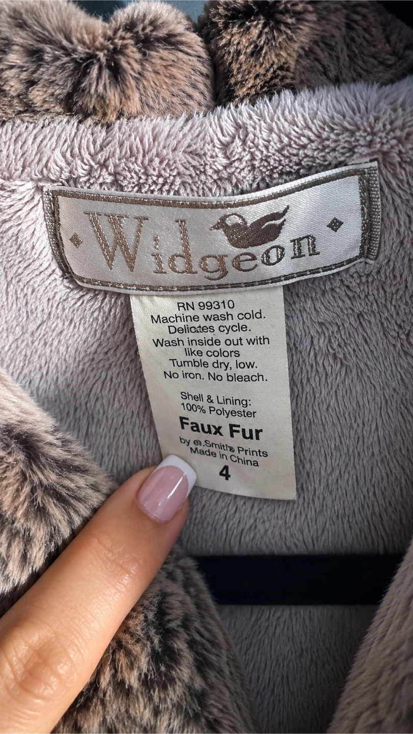 Widgeon Faux Fur Coat Size 4 - photo 3