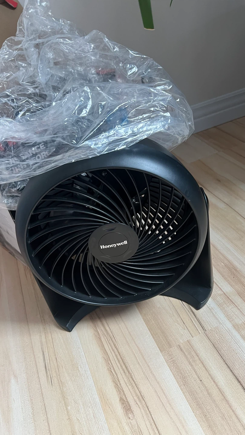 Honeywell TurboForce Power Air Circulator Fan - photo 2