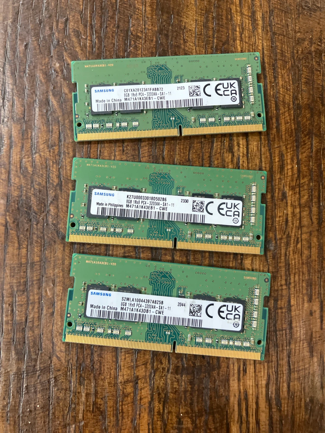 Samsung 8GB DDR4 RAM PC4-3200AA