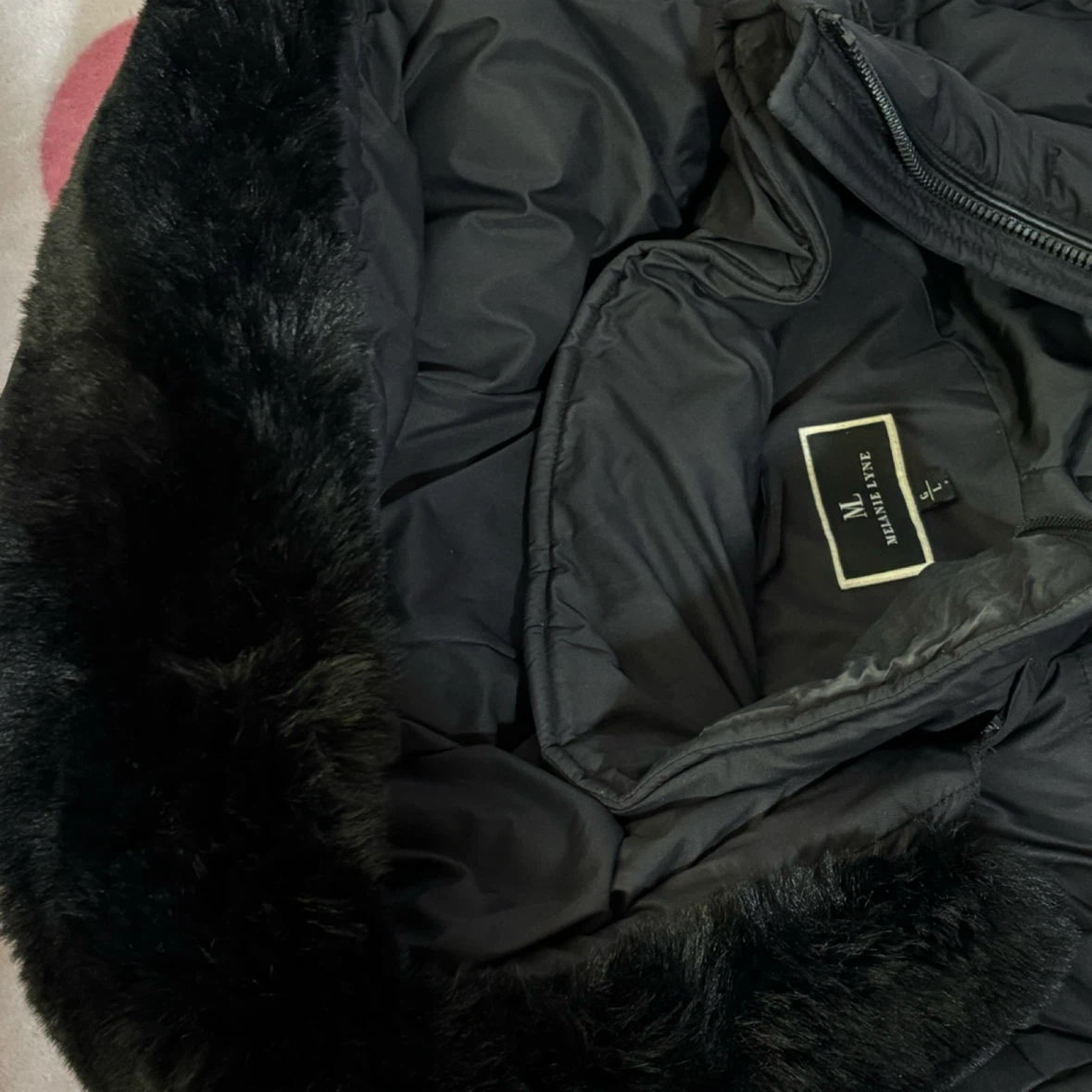 Melanie Lyne - Puffer Coat - *Size Women Large/Black* - photo 4