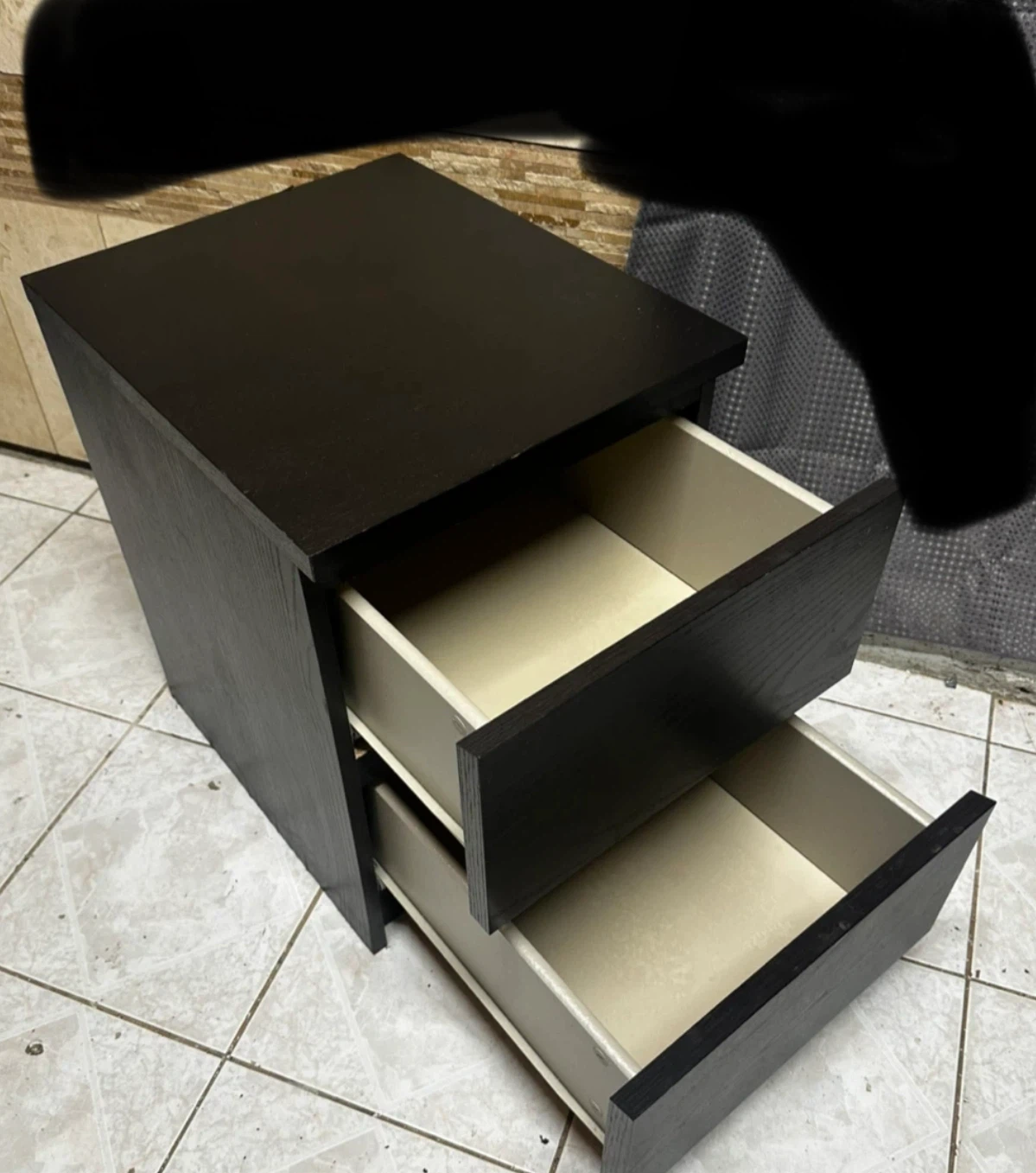IKEA HEMNES 2-Drawer Nightstand