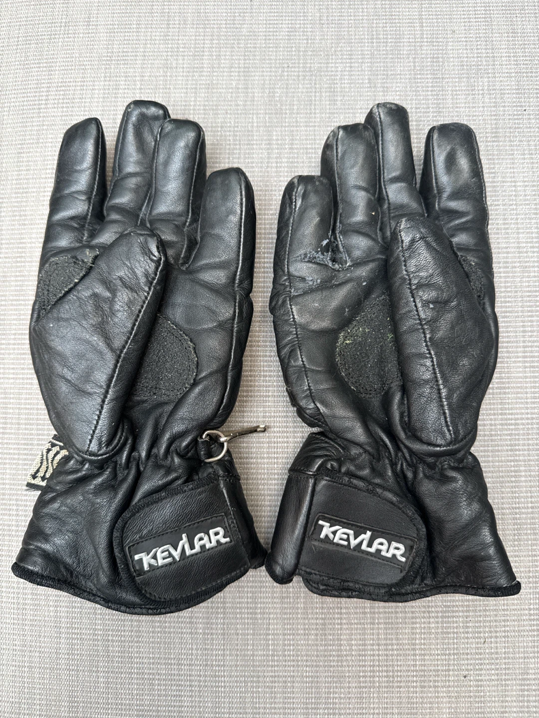 Women's Leather Motorcycle Gloves - photo 2