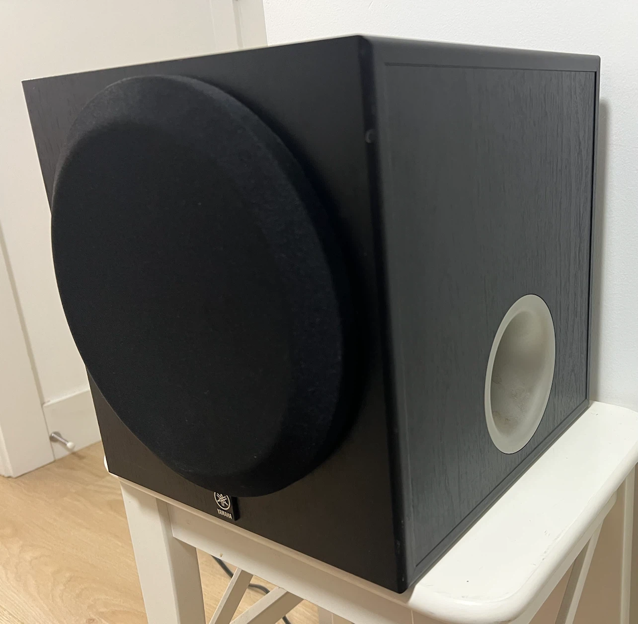 YAMAHA Powered Subwoofer, 100 Watts - photo 2