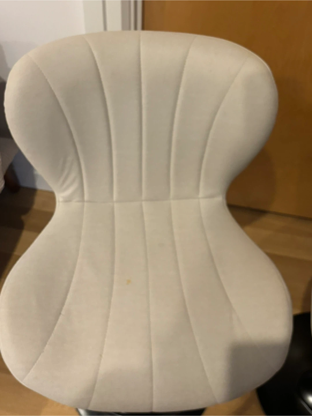 Set of 2 White Counter/Bar Stools – $20 - photo 2