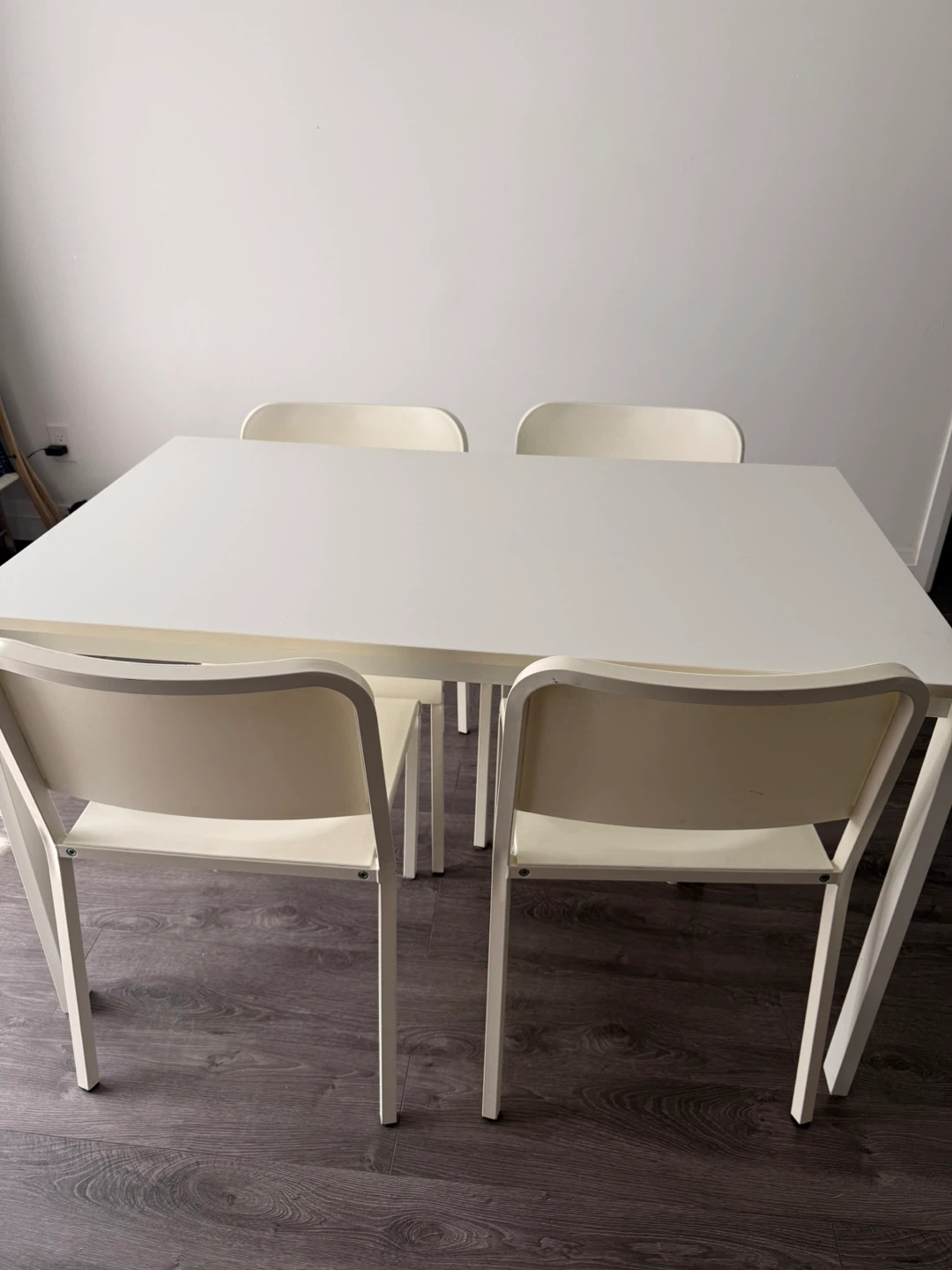 White Dining Table with 4 Chairs - photo 2