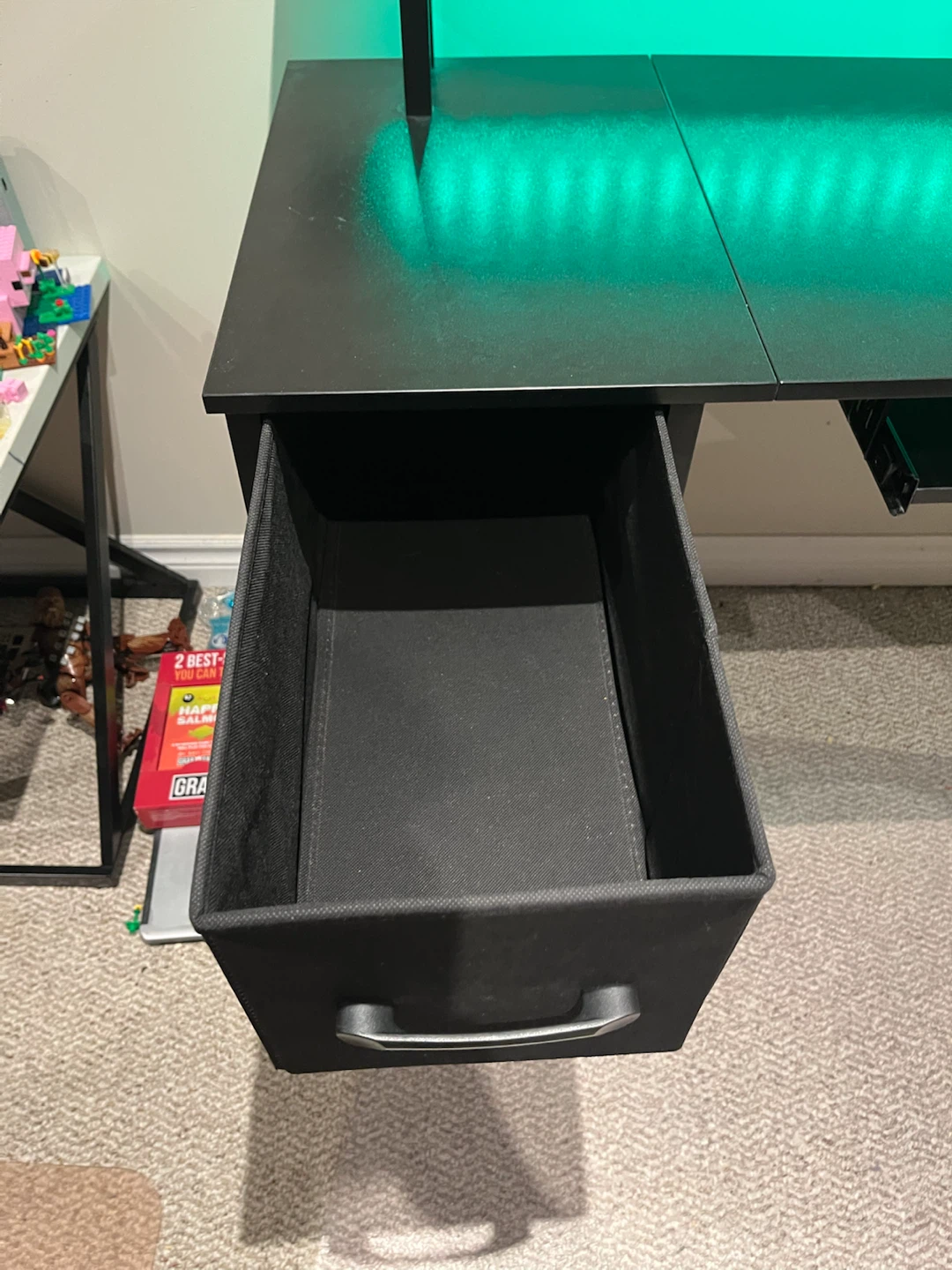 Black Gaming/Computer Desk – LED Lights – Great Condition - photo 4