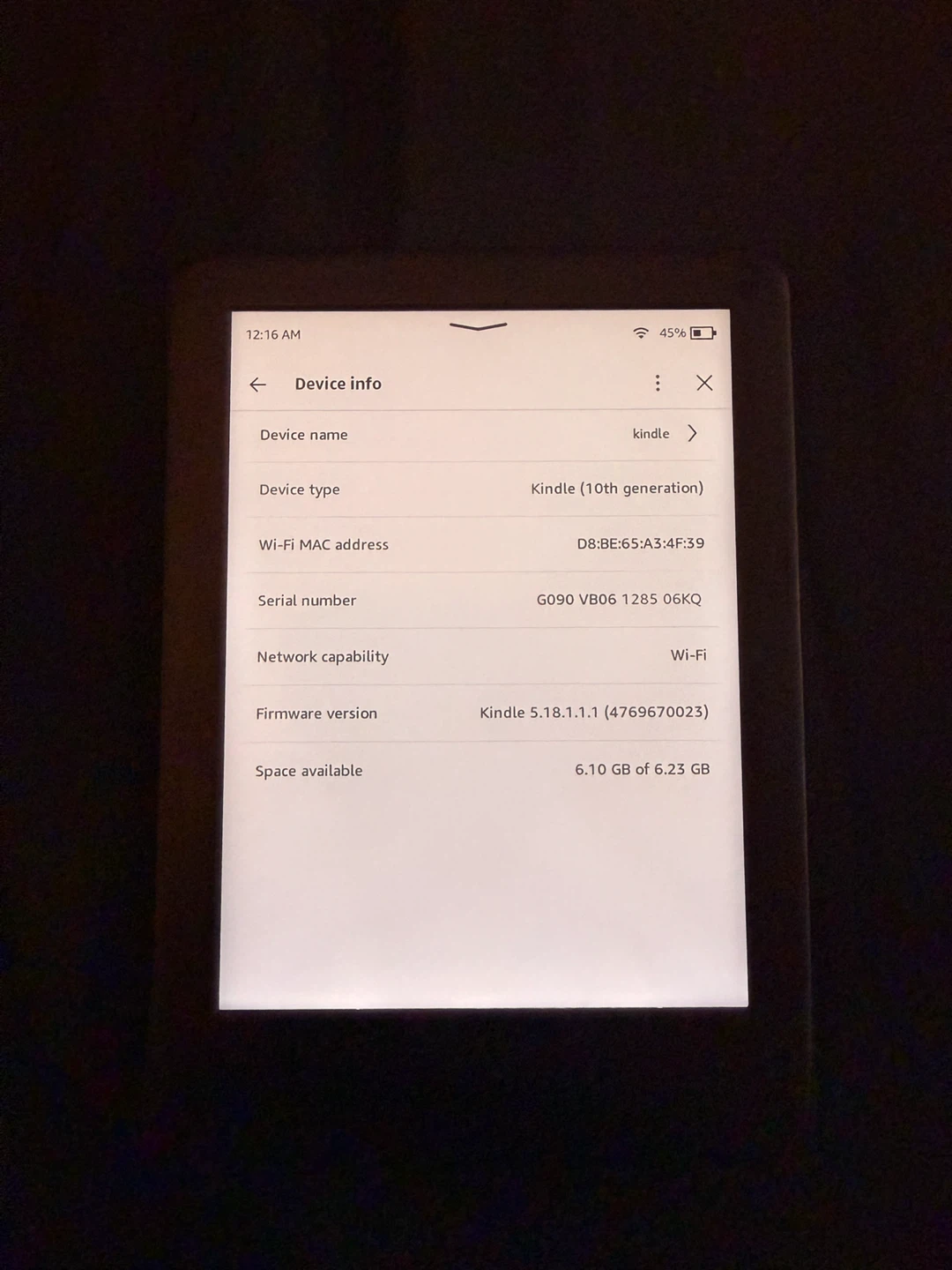 Amazon Kindle (10th Gen) - photo 3