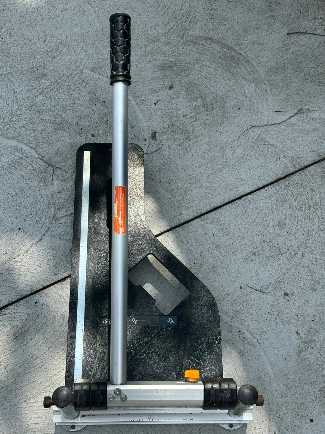 Korr laminate cutter