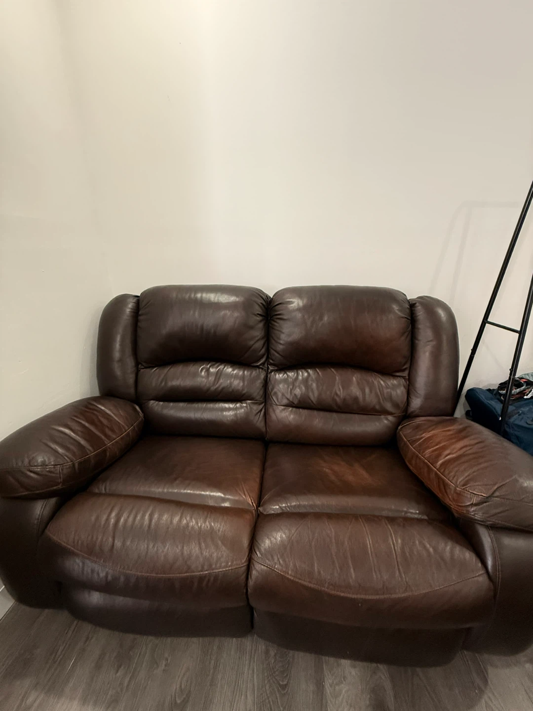 Brown Leather Reclining Loveseat - photo 3
